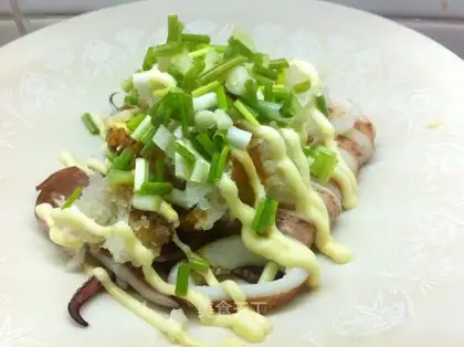 Roasted squid mud salad