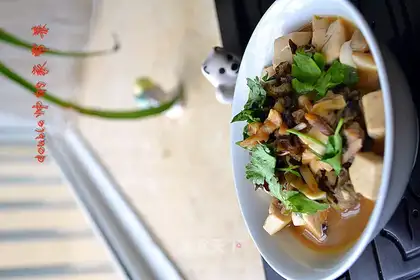Yellow rice stew tofu
