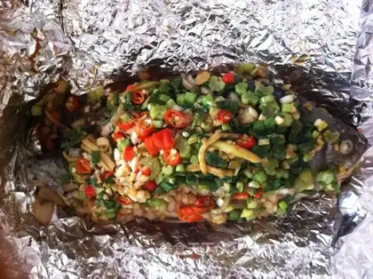 Barbecue-flavored tin paper