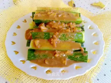Sesame sauce cucumber bar