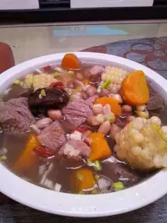 Corn peanut ribs soup