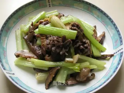 Pelican mushroom chicken