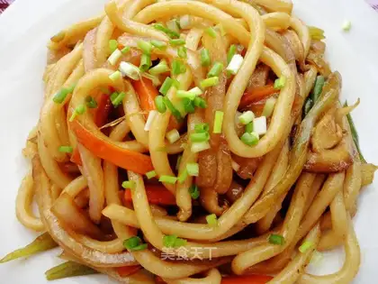 ♪ When the vegetables are fried ♪