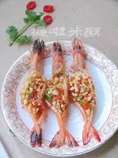 Shrimp with pepper and garlic
