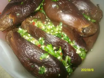 Garlic eggplant
