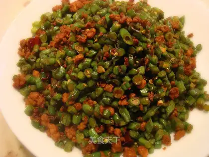 Dry meat and beans