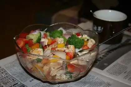 Tomato chicken and a warm salad