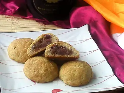 Moonbread