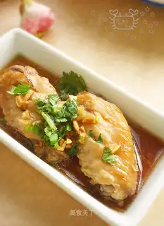 Garlic steamed chicken wings