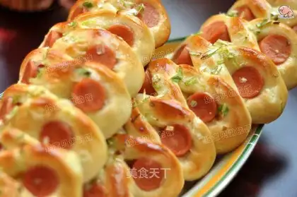 Onion sausage bread