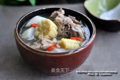 Pork bone pot soup