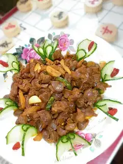 Curry fried pigeon kidney