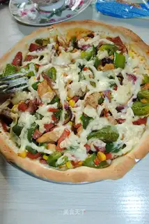 Chicken ham pizza