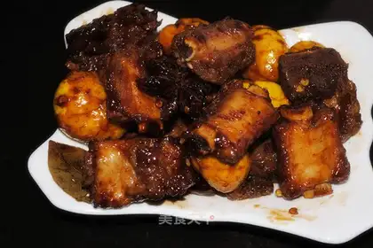 Chestnuts are burning ribs