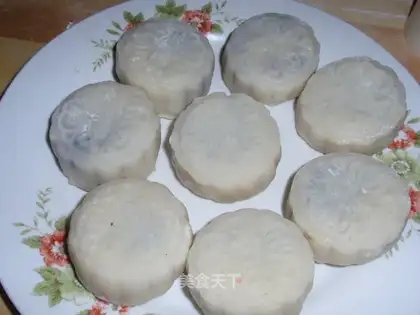 Ice mooncake