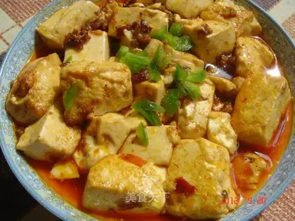 Red oil tofu