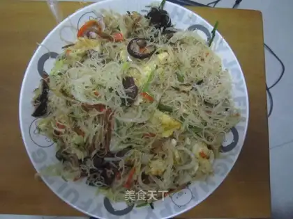 Fried noodles
