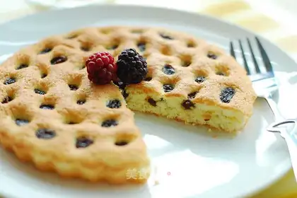 Rum raisin cake