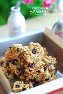 Vanilla fruit oatmeal