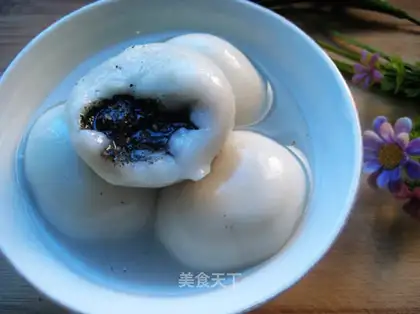 Black sesame soup