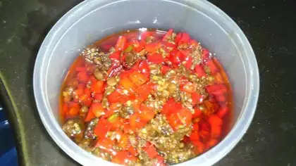 Spicy beef sauce