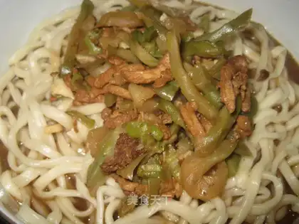 Squeeze noodles