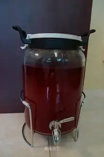 Self-made wine