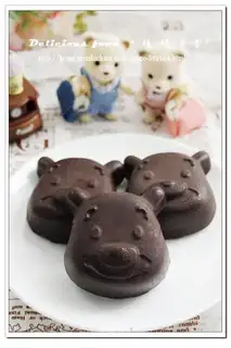 Homemade nut chocolate