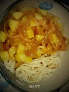 Curry potato noodles