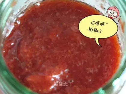 Homemade strawberry sauce