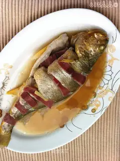 Ham steamed yellow fish