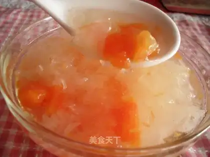 The papaya silver ear