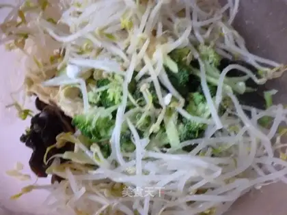 A mix of mackerel