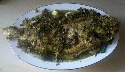 Snow pickle, yellow fish