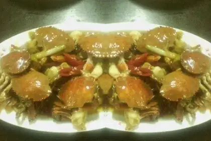 A garlic crab