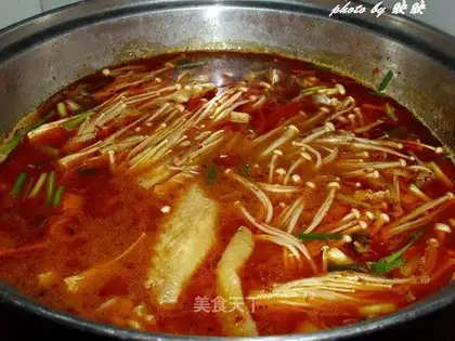 Chicken hotpot
