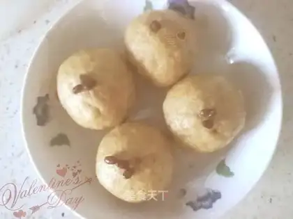 Pumpkin milk buns