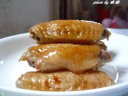 The honey is on the wings