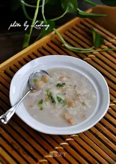 Noodle soup
