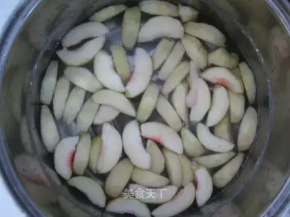 Peach cans