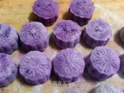 Potato ice mooncake
