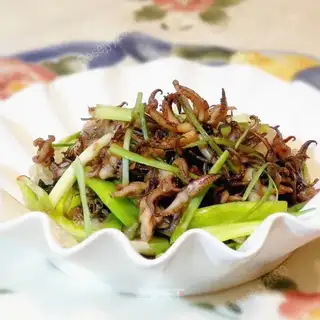 Tastes like squid