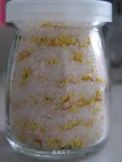 Homemade cinnamon flowers