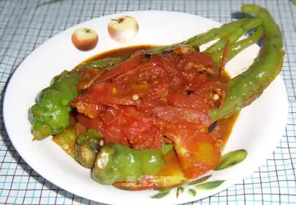 Tied chili