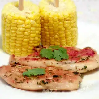A rosel rosemary chicken steak