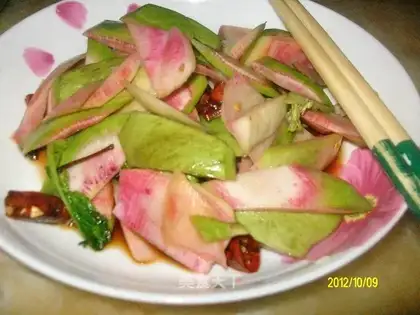 ♪ ♪ The radish peel ♪
