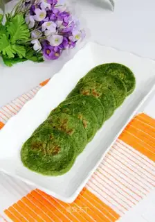 Spinach egg pancakes