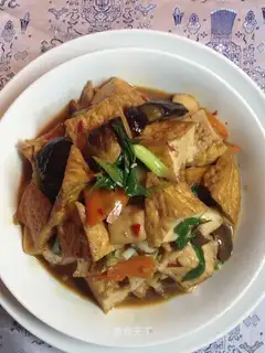Tofu-cooked mushrooms