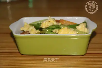 Cricket fried eggs