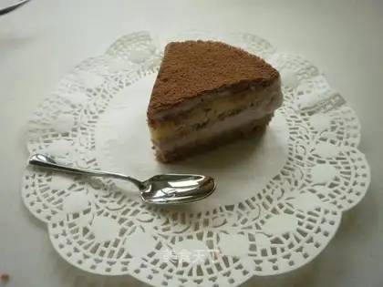 Yogurt mousse cake
